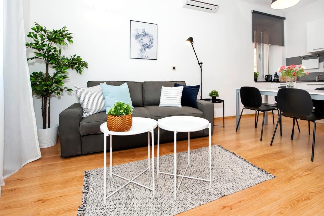 Apartment Mimi Rovinj Bagian luar foto