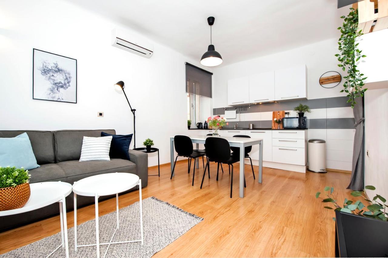 Apartment Mimi Rovinj Bagian luar foto