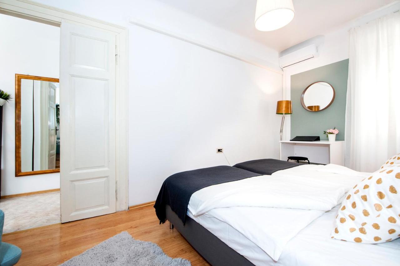 Apartment Mimi Rovinj Bagian luar foto