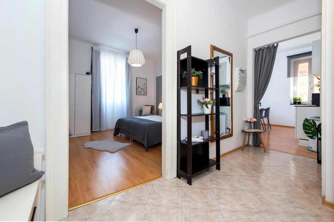 Apartment Mimi Rovinj Bagian luar foto